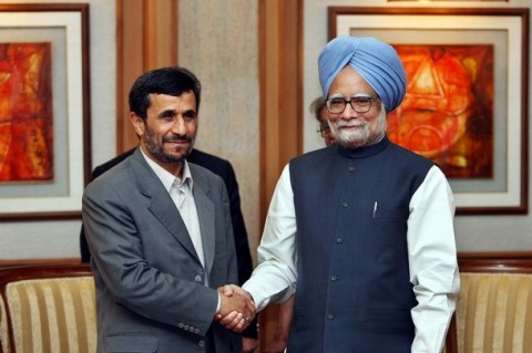 Prime Minister Manmohan Singh with Iranian President Ahmednijad